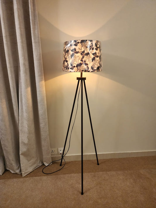 Elegant Tripod Floor Lamp with Floral Shade