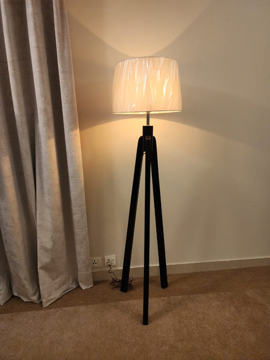 Modern Black Wooden Tripod Floor Lamp with Shade